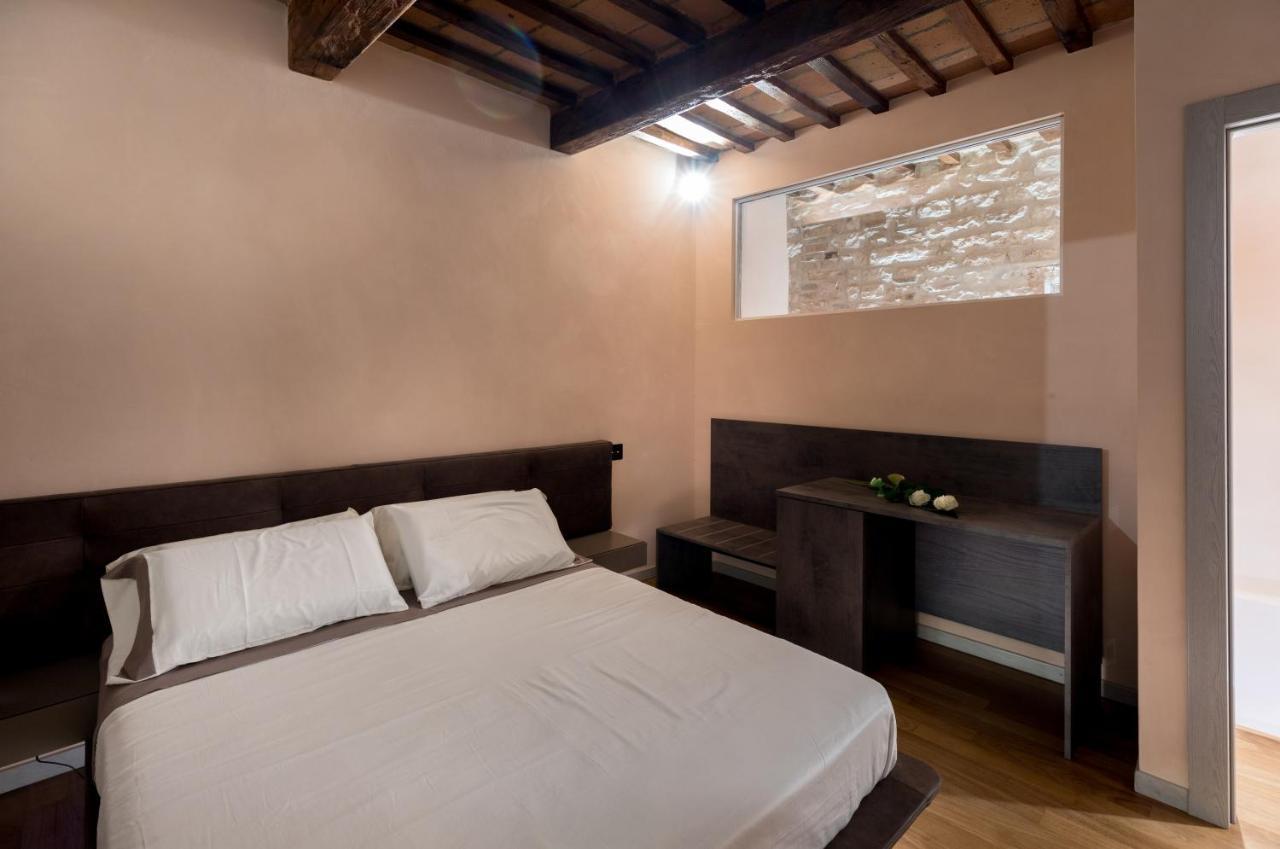 B&B Luxury Apartment Suite Gubbio 2 Camere E Divano Letto المظهر الخارجي الصورة